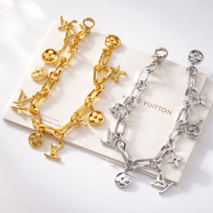 Fashion Inspired Charm (Silver)